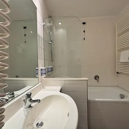 Grand Olimpo Hotel 4*