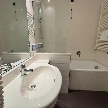 Hotel Grand Olimpo 4*